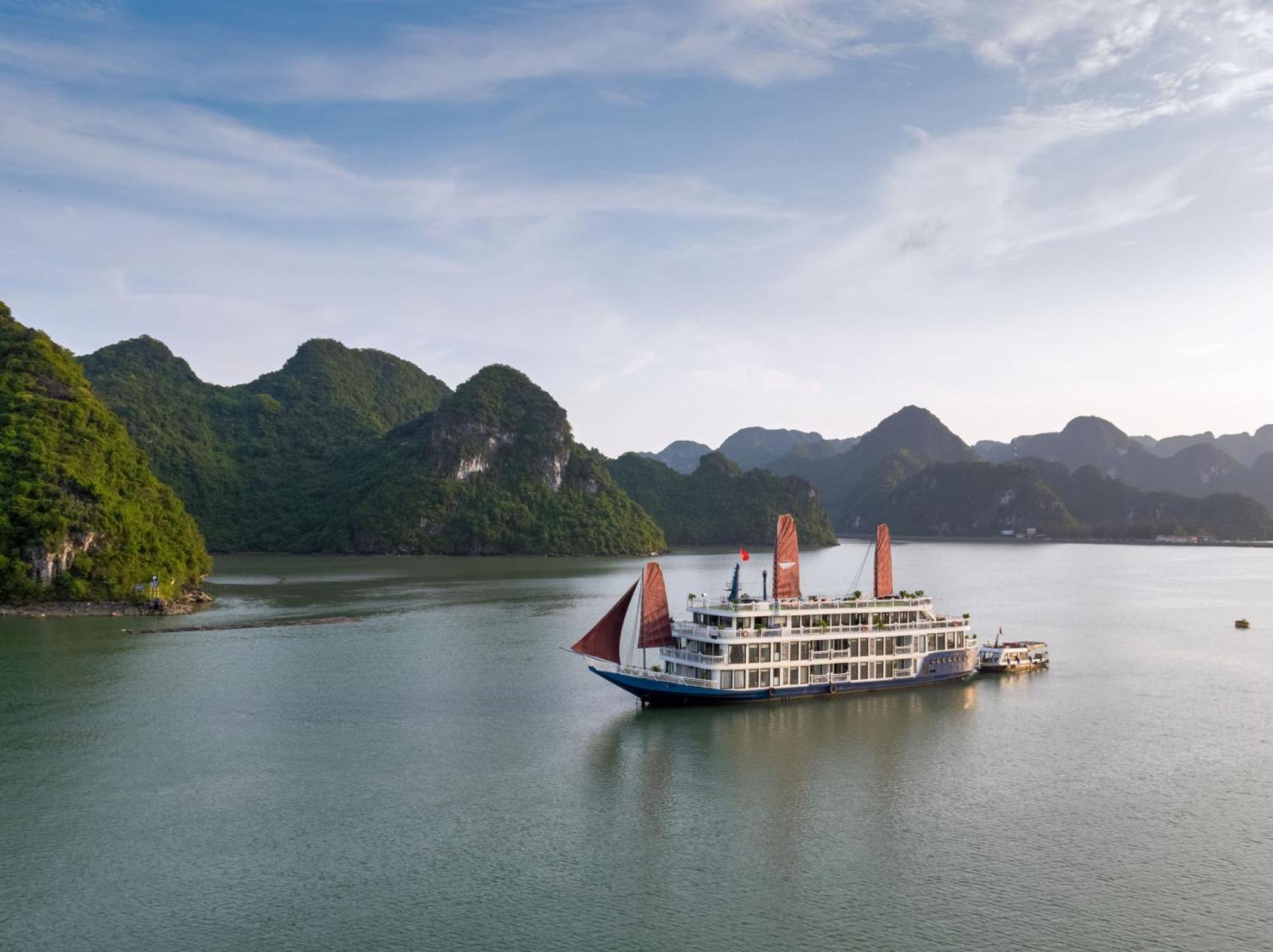Hanoi Win Hotel & Travel 外观 照片